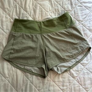 Lululemon Speed up Shorts 4”, Size 4